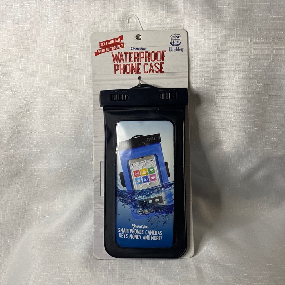 NWT Poolside Waterproof Phone Case